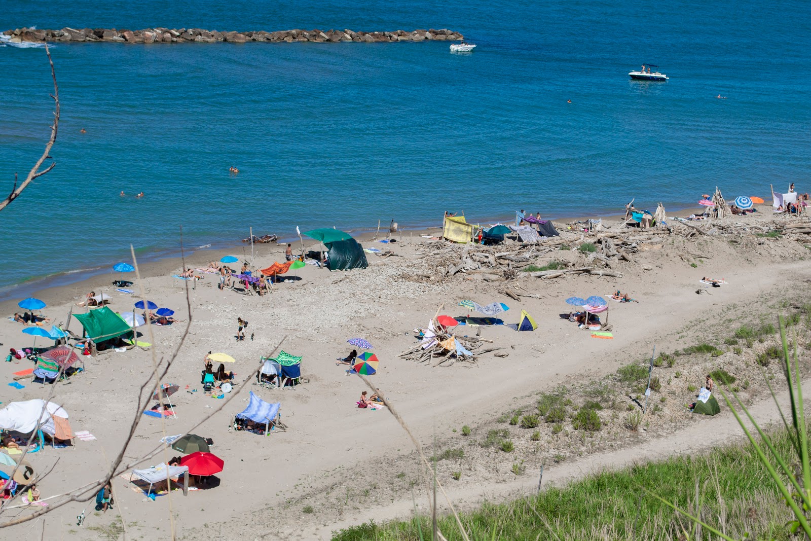 Photo de Spiaggia di Fiorenzuola di Focara avec un niveau de propreté de très propre