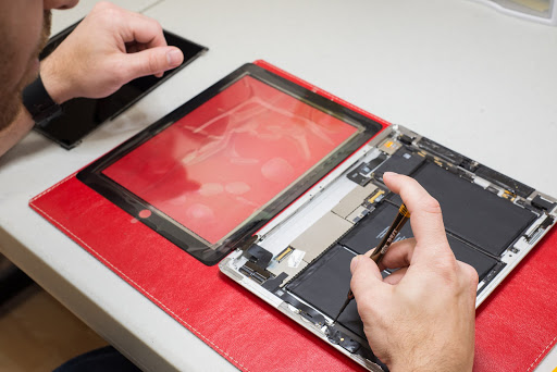 Computer Support and Services «TechBar Computer & Phone Repair», reviews and photos, 7356 Red Rd, South Miami, FL 33143, USA