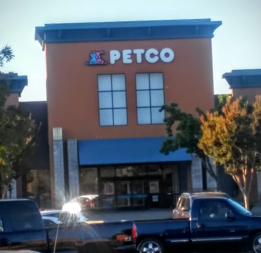 Pet Supply Store «Petco Animal Supplies», reviews and photos, 2765 Santa Rosa Ave, Santa Rosa, CA 95407, USA
