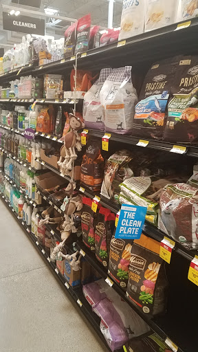 Grocery Store «Earth Fare North Canton», reviews and photos, 3939 Everhard Rd NW, North Canton, OH 44709, USA