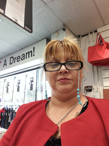 Outlet Store «TV Fashion Outlet Dallas Location», reviews and photos, 1505 Wycliff Ave, Dallas, TX 75207, USA