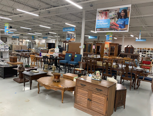 Habitat For Humanity ReStore, 101 E Clay St, Collinsville, IL 62234, USA, 