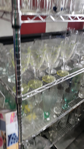 Thrift Store «Nothing New Thrift Shop (Warehouse)», reviews and photos, 4916 Arthur Kill Rd, Staten Island, NY 10309, USA