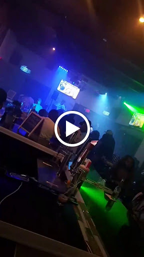 Bar & Grill «Henney Tyme Bar and Lounge», reviews and photos, 3200 Hallandale Beach Blvd, Hollywood, FL 33023, USA