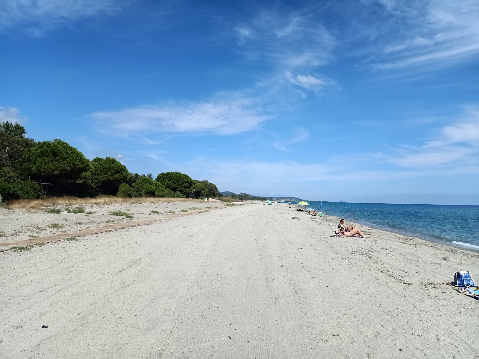 Foto av Plage Le Campoloro med lång rak strand