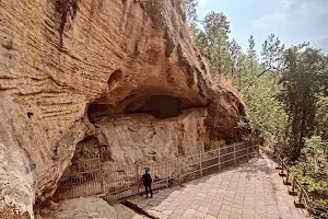 jogimara caves image