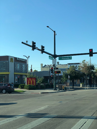 Used Book Store «Broadway Book Mall», reviews and photos, 200 S Broadway, Denver, CO 80209, USA