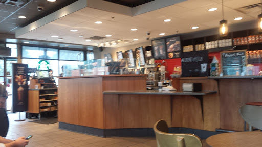 Coffee Shop «Starbucks», reviews and photos, 911 Montauk Hwy, Bayport, NY 11705, USA