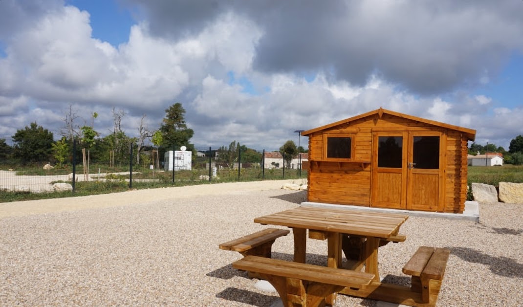 Aire CAMPING-CAR PARK Rouffignac De Sigoules à Rouffignac-de-Sigoulès (Dordogne 24)