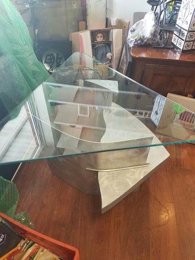 Consignment Shop «Brand Used Thrift And Consignment Shop», reviews and photos, 157 Dolson Ave, Middletown, NY 10940, USA