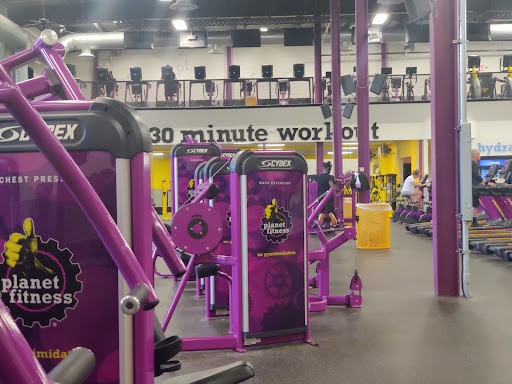 Gym «Planet FItness», reviews and photos, 836 Foxon Rd, East Haven, CT 06513, USA