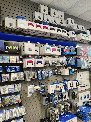 Video Game Store «GameStop», reviews and photos, 11066 Pecan Park Blvd #413, Cedar Park, TX 78613, USA