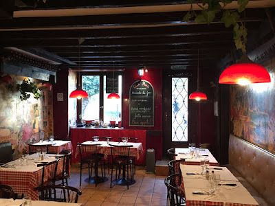 L'Artiste à Paris