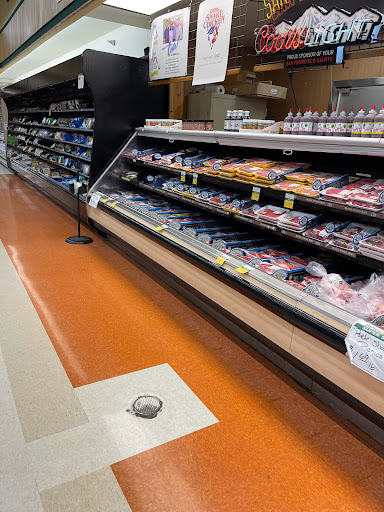 Grocery Store «Harvest Market», reviews and photos, 171 Boatyard Drive, Fort Bragg, CA 95437, USA