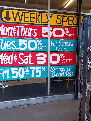 Thrift Store «Thrift Center», reviews and photos, 820 E Shields Ave, Fresno, CA 93704, USA