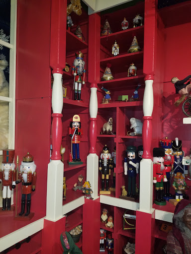 Tourist Attraction «National Christmas Center Family Attraction & Museum», reviews and photos, 3427 Lincoln Hwy, Paradise, PA 17562, USA