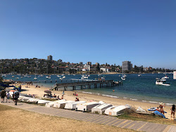 Photo de Forty Baskets Beach avec un rivage droit