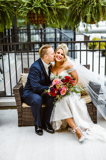 Bridal Shop «Bijou Bridal & Special Occasion», reviews and photos, 17W170 22nd St, Oakbrook Terrace, IL 60181, USA