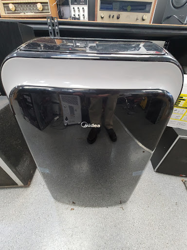 Pawn Shop «Pay More Pawn», reviews and photos, 7380 Oswego Rd, Liverpool, NY 13090, USA