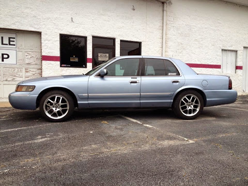 Auto Repair Shop «Holmes Automotive & Performance In Franklin», reviews and photos, 101 W Jackson St Suite C, Franklin, VA 23851, USA