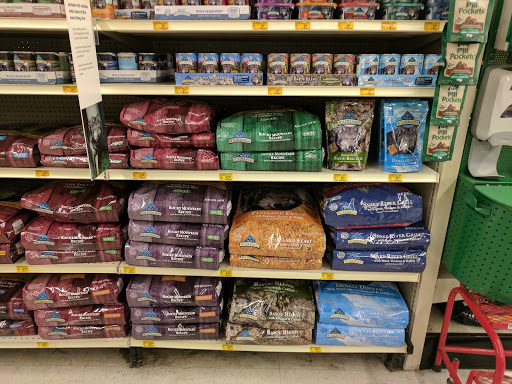 Pet Supply Store «PetSmart», reviews and photos, 1743 Martin Luther King Blvd, Houma, LA 70360, USA