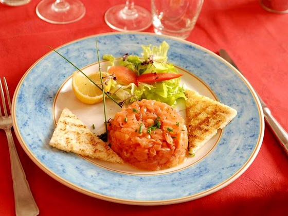 Plats et boissons hôtels Logis Hôtel de l'Europe 52200 Langres