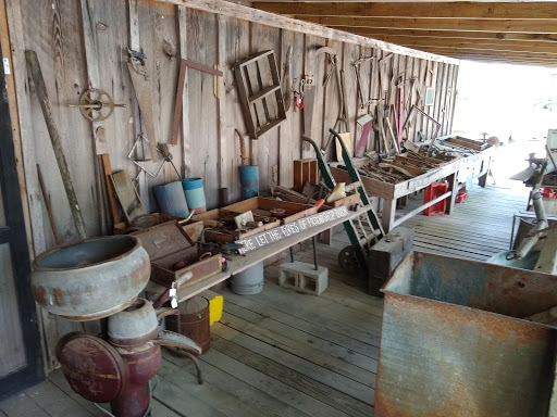 General Store «Cumberland Mountain General Store», reviews and photos, 6807 S York Hwy, Clarkrange, TN 38553, USA