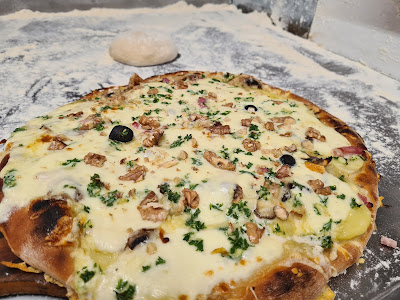 Pizza vival geant à Aurillac