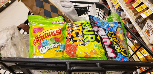 Grocery Store «Safeway», reviews and photos, 1140 N Springbrook Rd, Newberg, OR 97132, USA