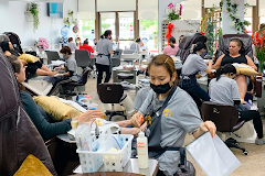 Ivy Nails Spa - Non Toxic Nail Salon