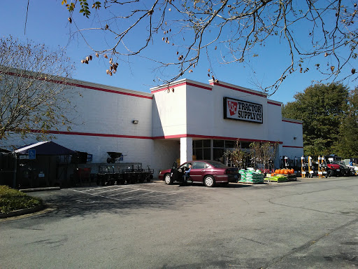 Home Improvement Store «Tractor Supply Co.», reviews and photos, 5387 Scottsville Rd, Bowling Green, KY 42104, USA