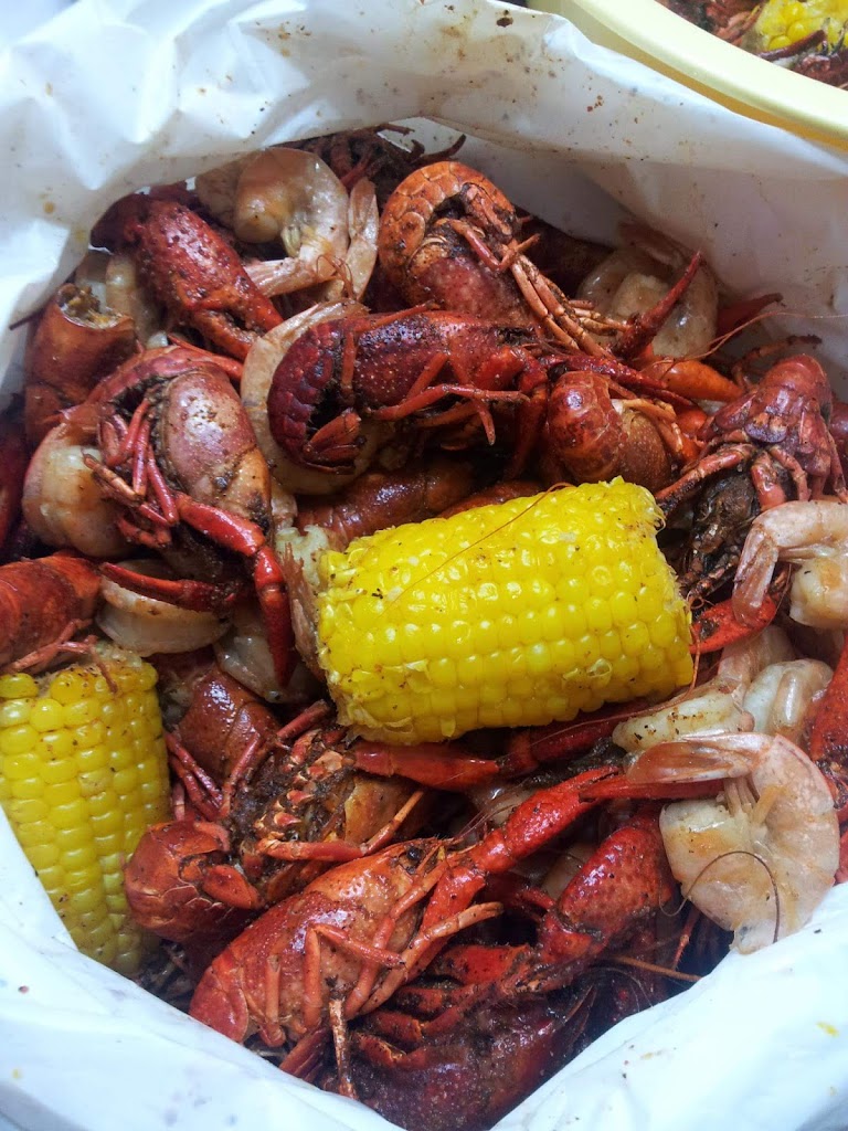 The Crawfish Hut Canton, MS 39157 Menu, Hours, Reviews and Contact
