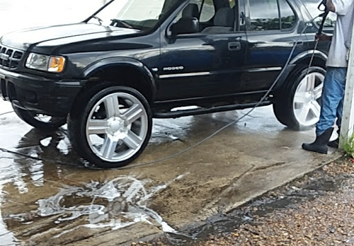 Car Detailing Service «K and R Auto and Car Wash», reviews and photos, 4140 LA-19, Zachary, LA 70791, USA