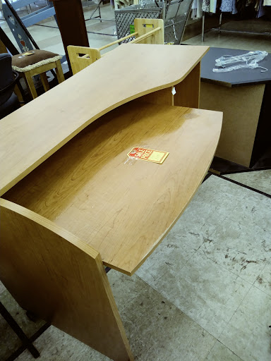 Thrift Store «Bargain Hunters Thrift Store», reviews and photos, 7020 Albemarle Rd, Charlotte, NC 28227, USA