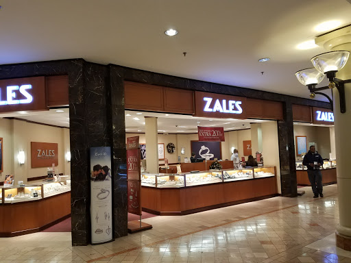 Jewelry Store «Zales - The Diamond Store», reviews and photos, 149 Woodbridge Center Dr #149, Woodbridge, NJ 07095, USA