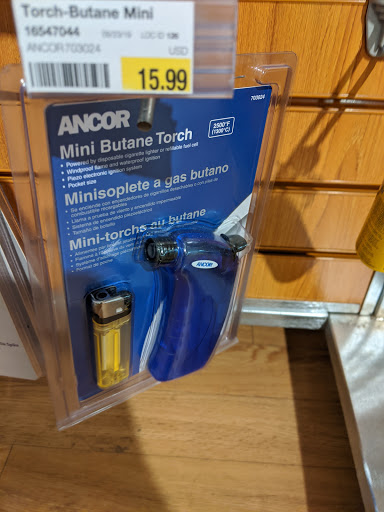 Marine Supply Store «West Marine», reviews and photos, 139 Endicott St, Danvers, MA 01923, USA