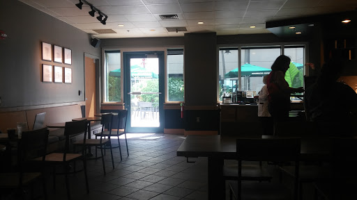 Coffee Shop «Starbucks», reviews and photos, 1600 S Andrews Ave, Fort Lauderdale, FL 33316, USA