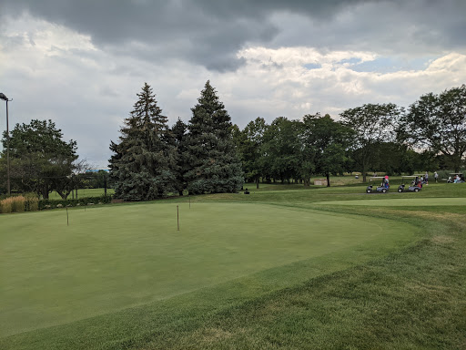 Golf Club «Willow Crest Golf Club», reviews and photos, 3500 Midwest Rd, Oak Brook, IL 60523, USA