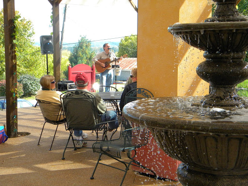 Winery «Augusta Winery», reviews and photos, 5601 High St, Augusta, MO 63332, USA