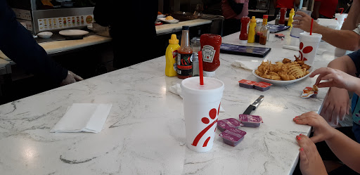 Fast Food Restaurant «Chick-fil-A», reviews and photos, 461 N Central Ave, Hapeville, GA 30354, USA