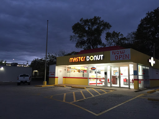 Master Donuts, 917 E Marshall Ave, Longview, TX 75601, USA, 