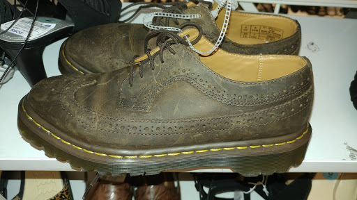 Clothing Store «Ross Dress for Less», reviews and photos, 212 Towne Center Dr, Compton, CA 90220, USA