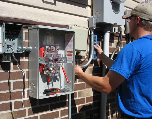 Electrician «Signature Electric Co», reviews and photos, 4675 Balsam Ln N, Plymouth, MN 55442, USA