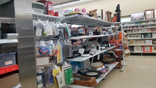 Thrift Store «Savers», reviews and photos, 26 Golf Center, Hoffman Estates, IL 60195, USA