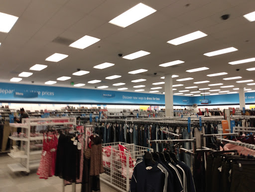 Clothing Store «Ross Dress for Less», reviews and photos, 11310 W Florissant Ave, Florissant, MO 63033, USA