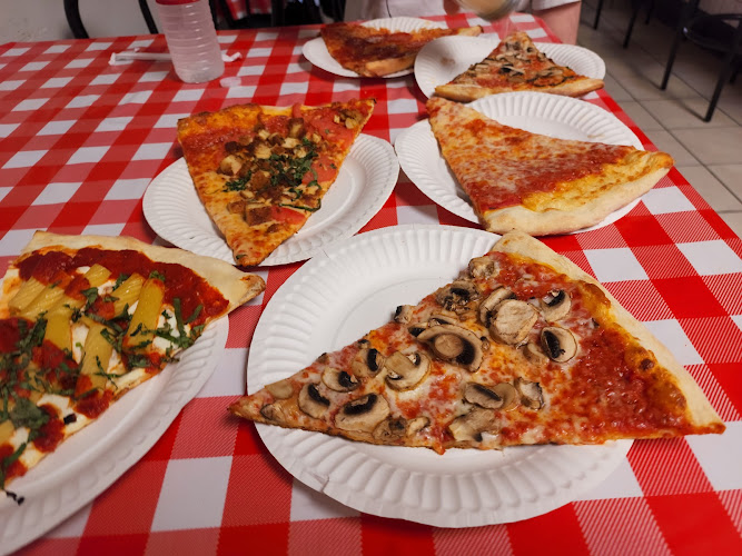 #1 best pizza place in Sherman Oaks - Mulberry Street Pizzeria