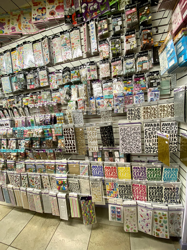 Home Goods Store «Save-A-Thon Stores», reviews and photos, 824 Flatbush Ave, Brooklyn, NY 11226, USA