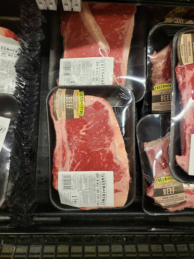 Grocery Store «Fresh Thyme Farmers Market - Kirkwood MO», reviews and photos, 1018 N Kirkwood Rd, Kirkwood, MO 63122, USA