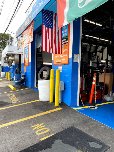 Auto Repair Shop «F & M Auto Repair», reviews and photos, 3125 Frederick Ave, Baltimore, MD 21229, USA