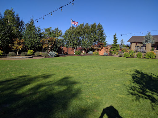 Country Club «Shadow Hills Country Club», reviews and photos, 92512 River Rd, Junction City, OR 97448, USA